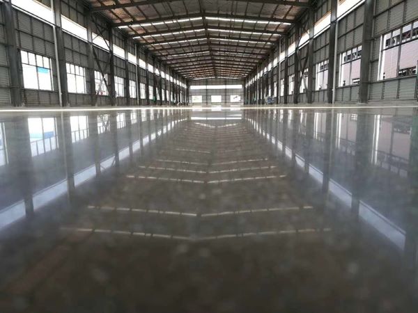 固化劑地坪翻新能夠起到哪幾個方麵的作用